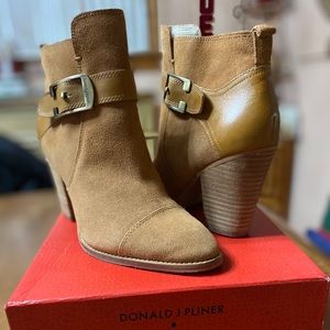 Donald J. Pliner “Santos" booties Tan suede